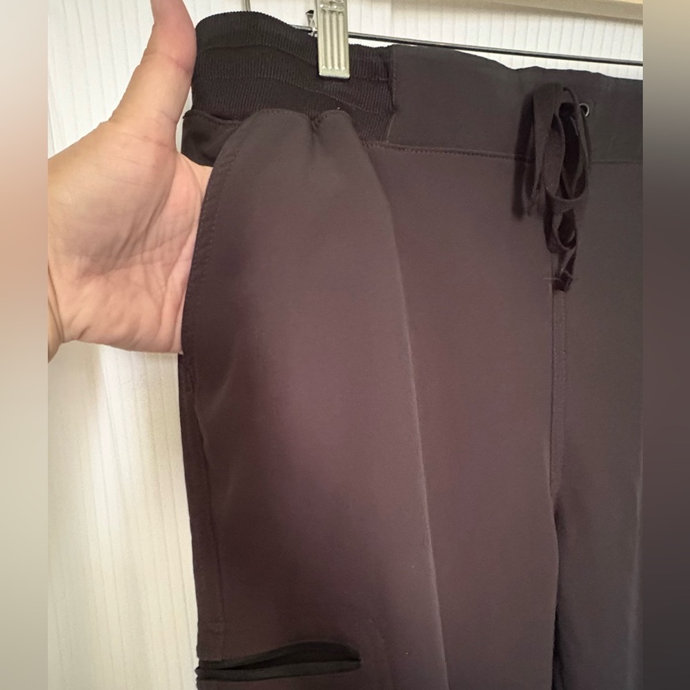 Mountain Warehouse Pants Black Multi Pockets Weather Resistant Size 12 - Picture 4 of 12